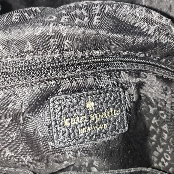 🖤 Kate Spade Fold Over Black Leather Crossbody Bag With Handle 🖤 - Picture 9 of 10